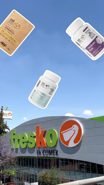 Botes de EIYŌ flotando sobre una tienda Fresko La Comer